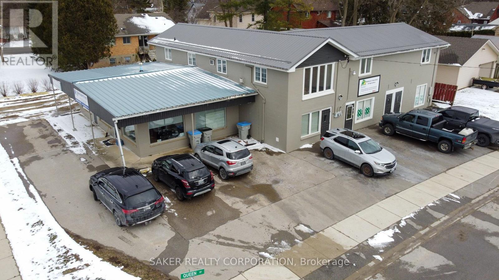 633 Lions Park Drive, Strathroy-Caradoc, Ontario  N0L 1W0 - Photo 5 - X12930074