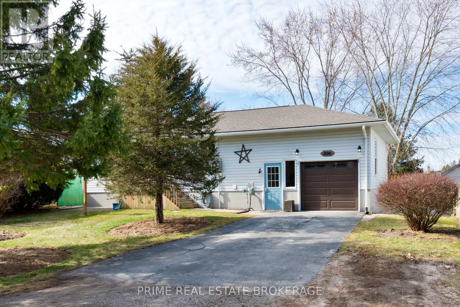 204 Evandale Street, West Elgin, Ontario  N0L 2P0 - Photo 32 - X12930080