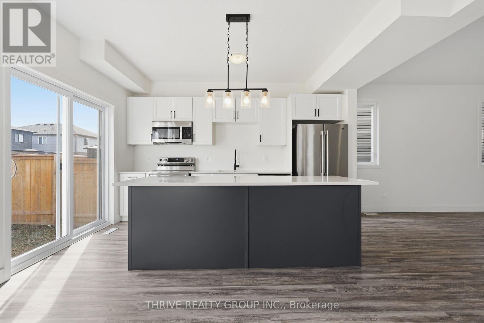 2318 Jordan Boulevard, London North, Ontario  N6G 3R5 - Photo 10 - X12930208