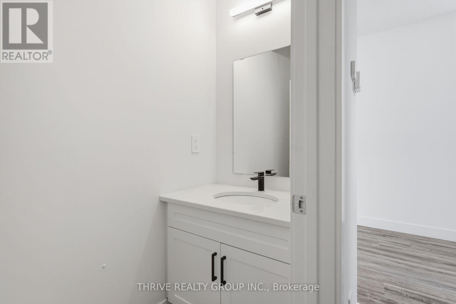 2318 Jordan Boulevard, London North, Ontario  N6G 3R5 - Photo 19 - X12930208