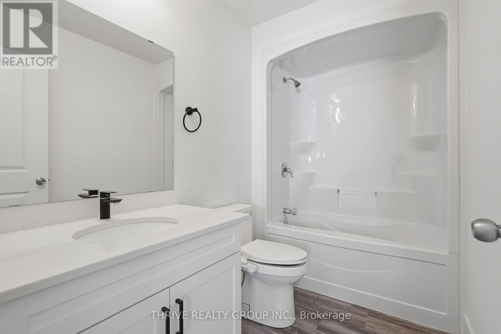 2318 Jordan Boulevard, London North, Ontario  N6G 3R5 - Photo 32 - X12930208