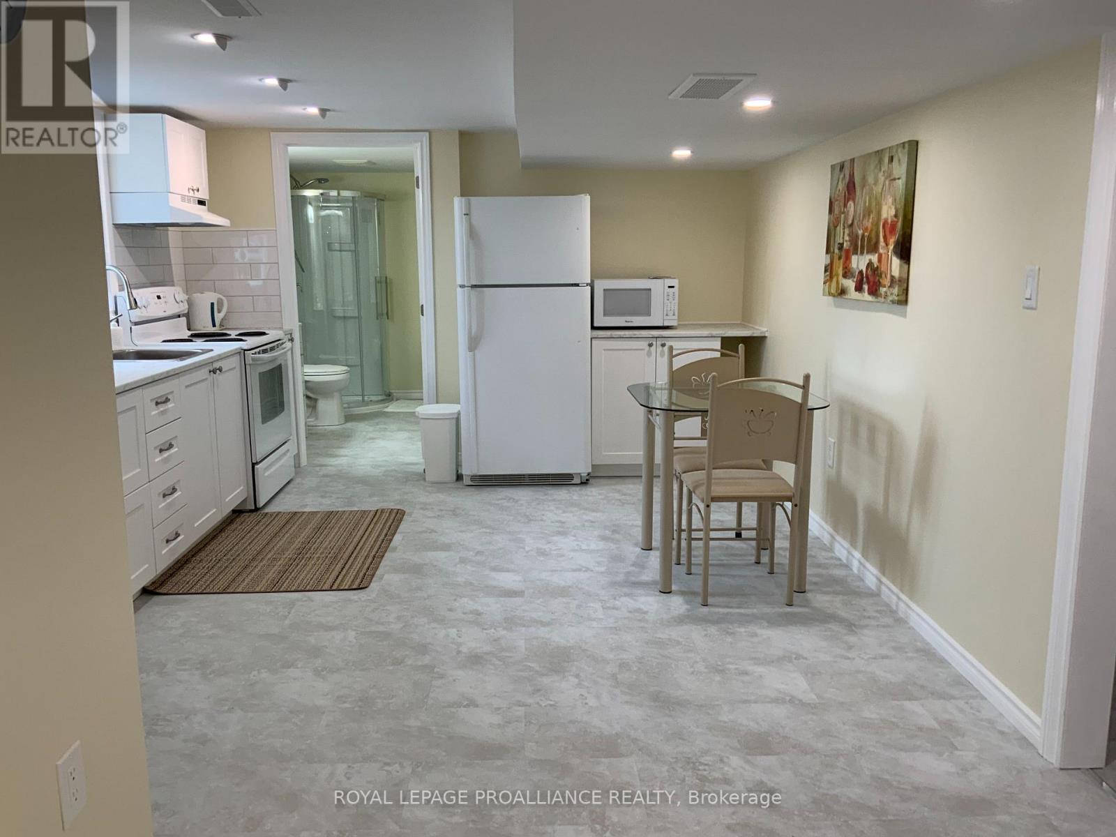 Lower - 138 Cloverleaf Drive, Belleville, Ontario  K8N 4Z5 - Photo 2 - X12930022