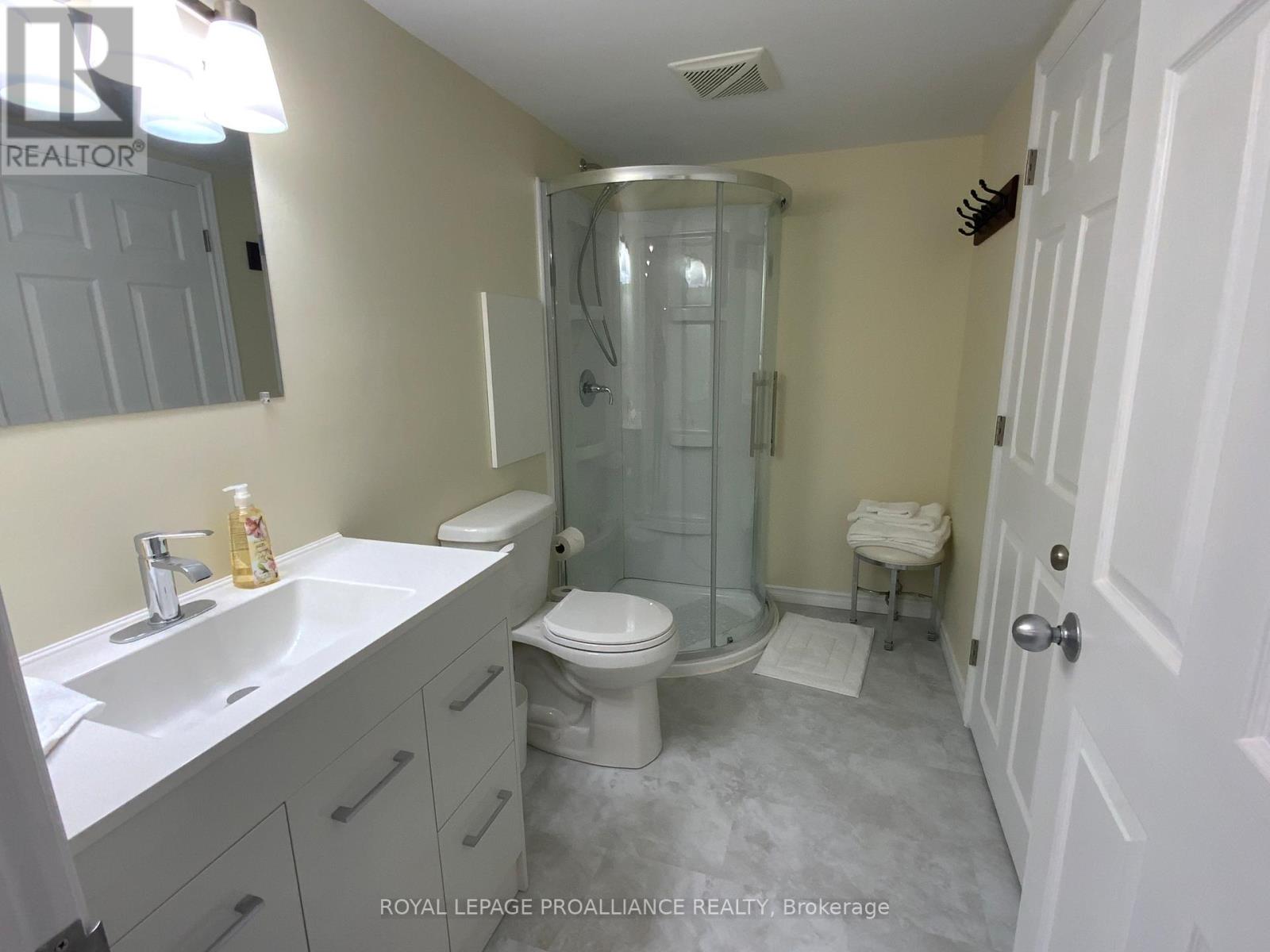 Lower - 138 Cloverleaf Drive, Belleville, Ontario  K8N 4Z5 - Photo 9 - X12930022