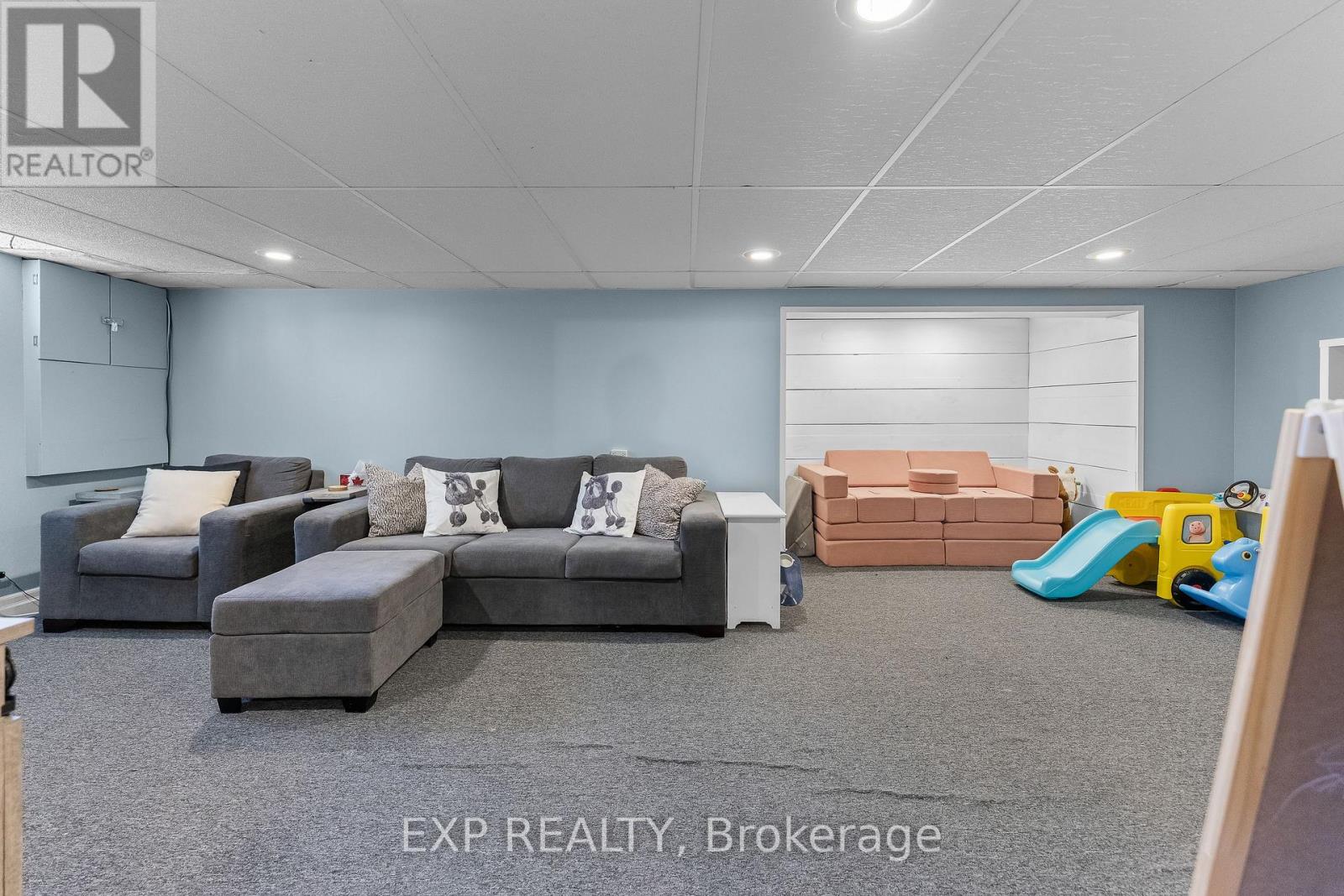 9 Parkdale Drive, Thorold, Ontario  L2V 2N5 - Photo 24 - X12930002