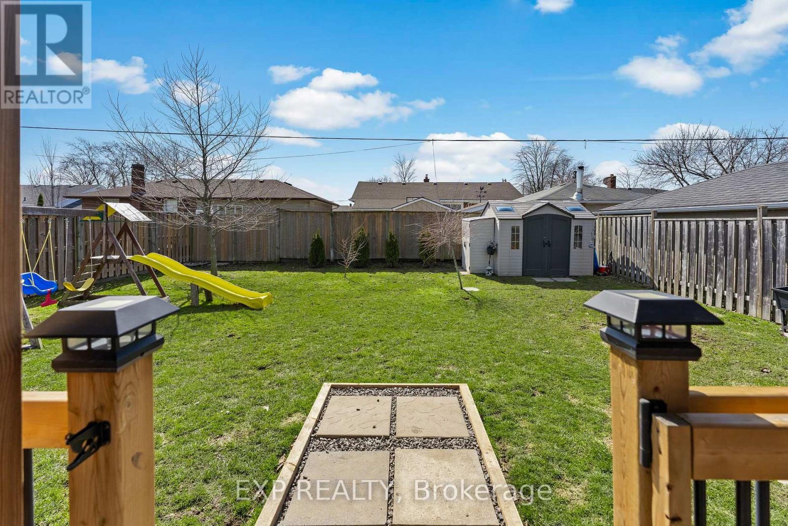 9 Parkdale Drive, Thorold, Ontario  L2V 2N5 - Photo 35 - X12930002