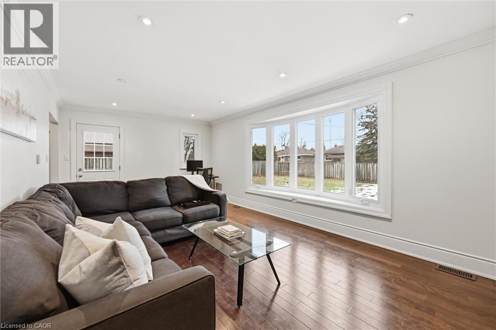 383 Cosburn Crescent, Burlington, Ontario  L7L 2W5 - Photo 20 - 40809043