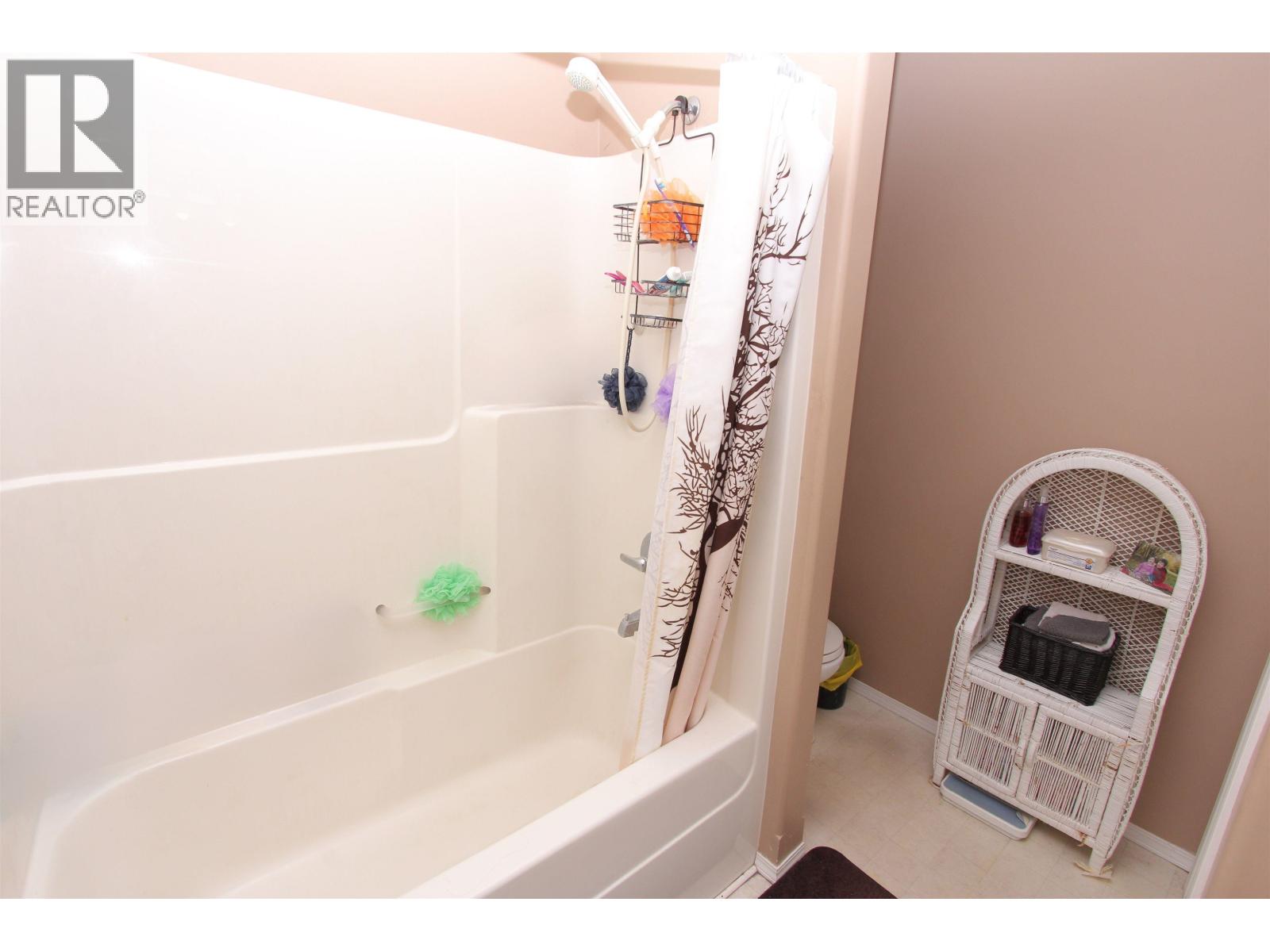 9706-9708 96 Avenue, Fort St. John, British Columbia  V1J 4N6 - Photo 12 - R3103768