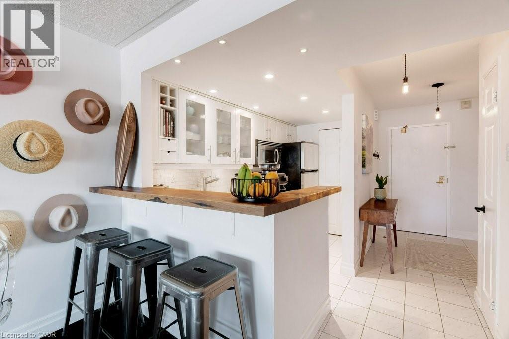 100 Bronte Road Unit# 214, Oakville, Ontario  L6L 6L5 - Photo 6 - 40814312