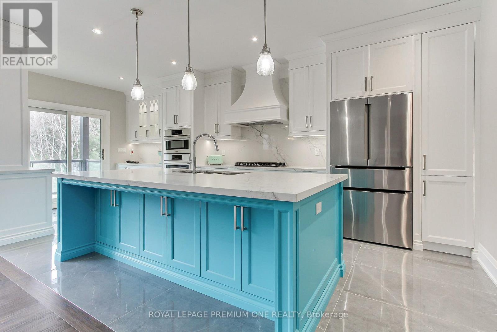 211 Pine Avenue, Caledon, Ontario  L7E 3S7 - Photo 12 - W12923440