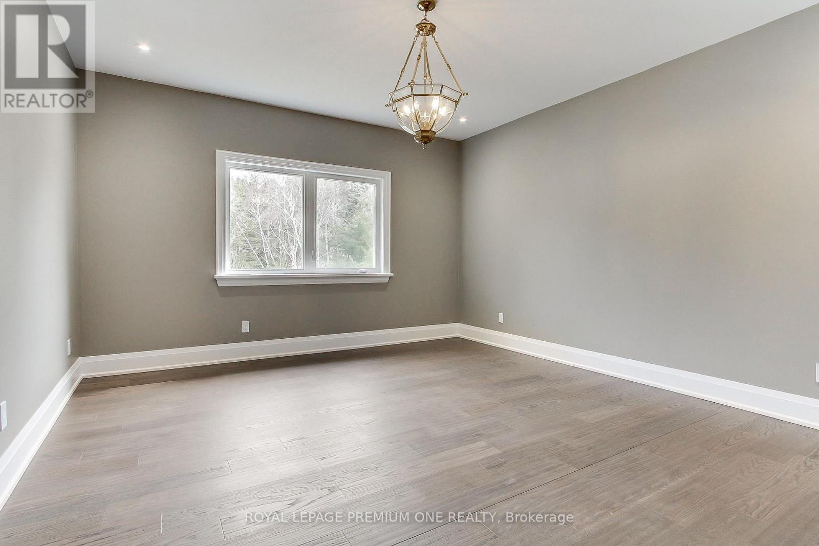 211 Pine Avenue, Caledon, Ontario  L7E 3S7 - Photo 19 - W12923440