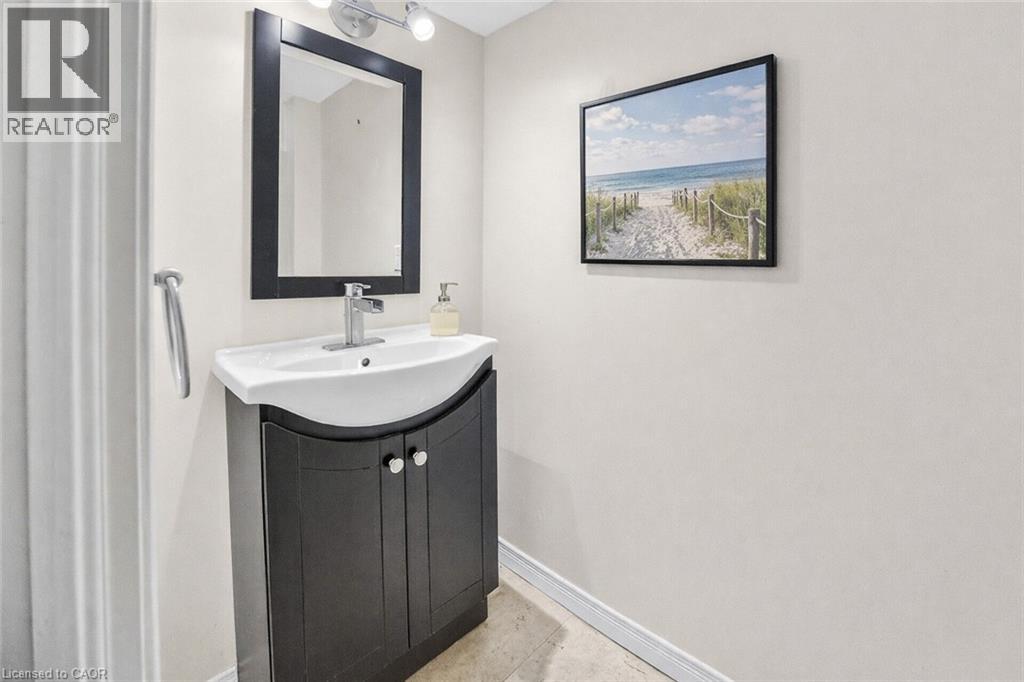 2 Royalwood Court Unit# 59, Stoney Creek, Ontario  L8E 4Z1 - Photo 19 - 40814958