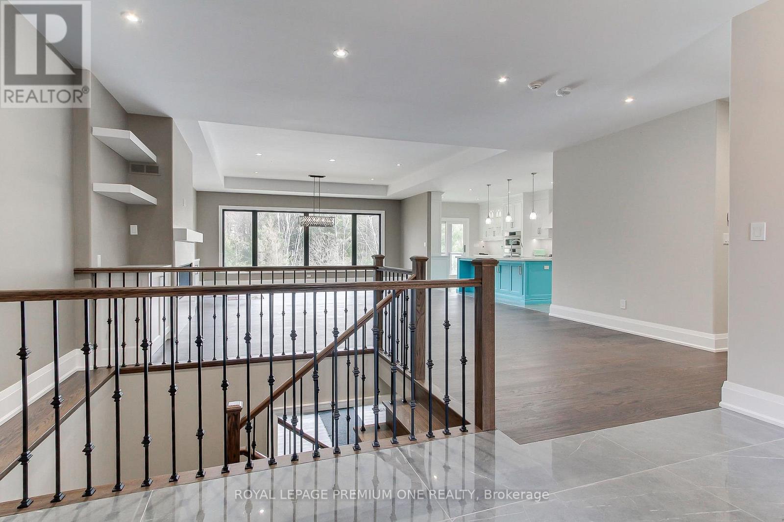 211 Pine Avenue, Caledon, Ontario  L7E 3S7 - Photo 6 - W12923440