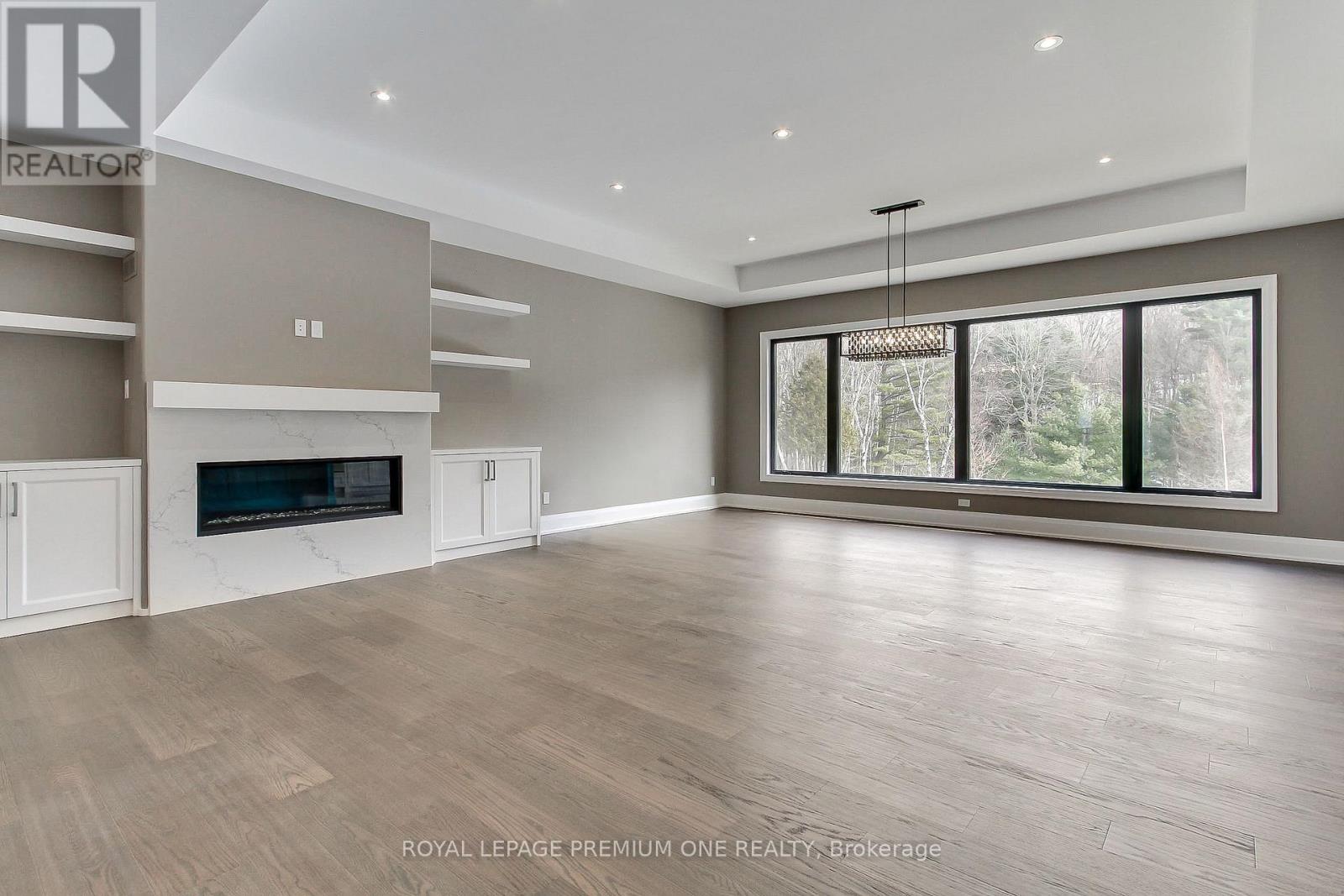 211 Pine Avenue, Caledon, Ontario  L7E 3S7 - Photo 8 - W12923440