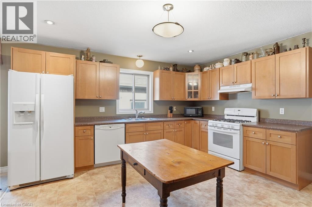 9 Pace Avenue, Brantford, Ontario  N3S 7V4 - Photo 10 - 40815326