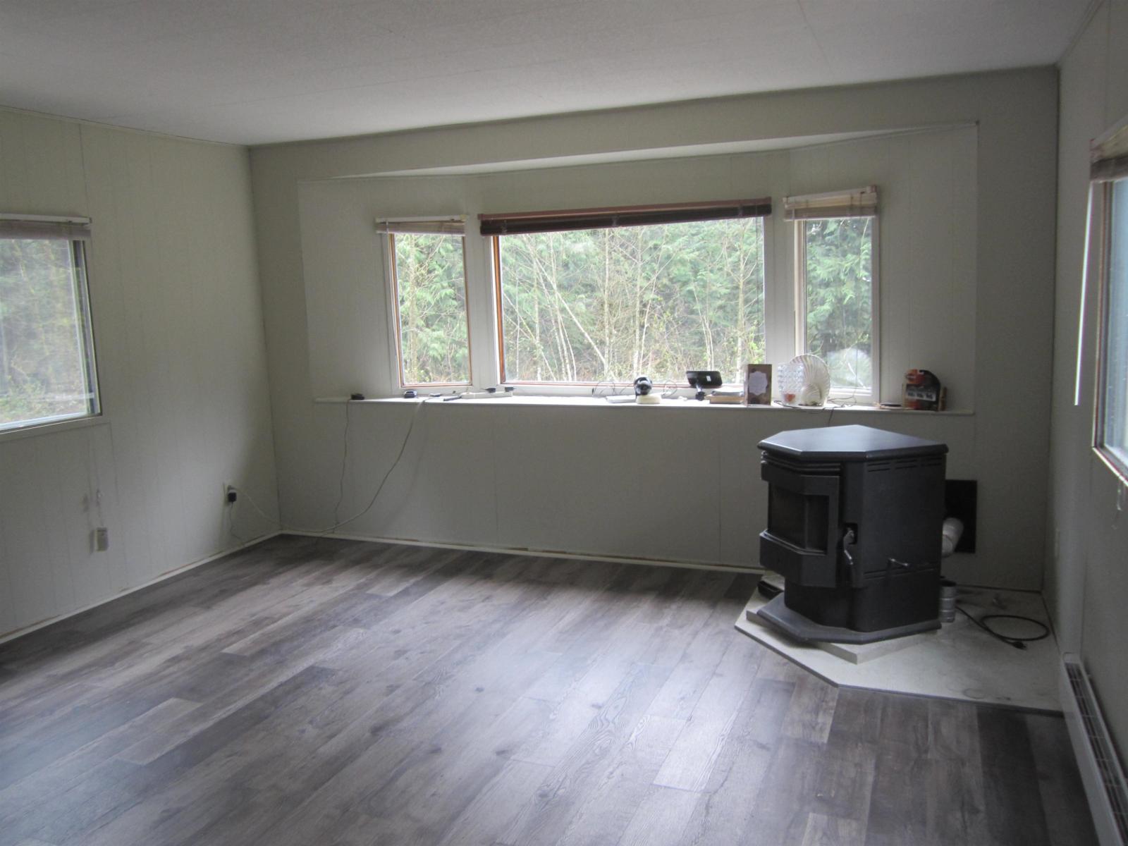 11121 Barnes Road, Mission, British Columbia  V0M 1G0 - Photo 17 - R3074795