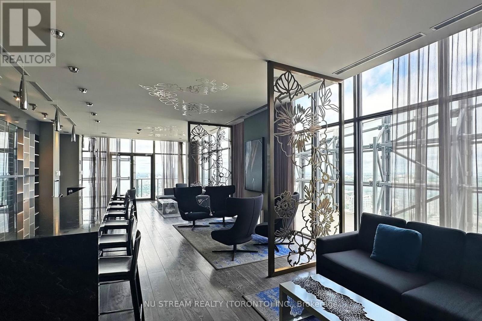 1403 - 1080 Bay Street, Toronto, Ontario  M5S 0A5 - Photo 24 - C12929980