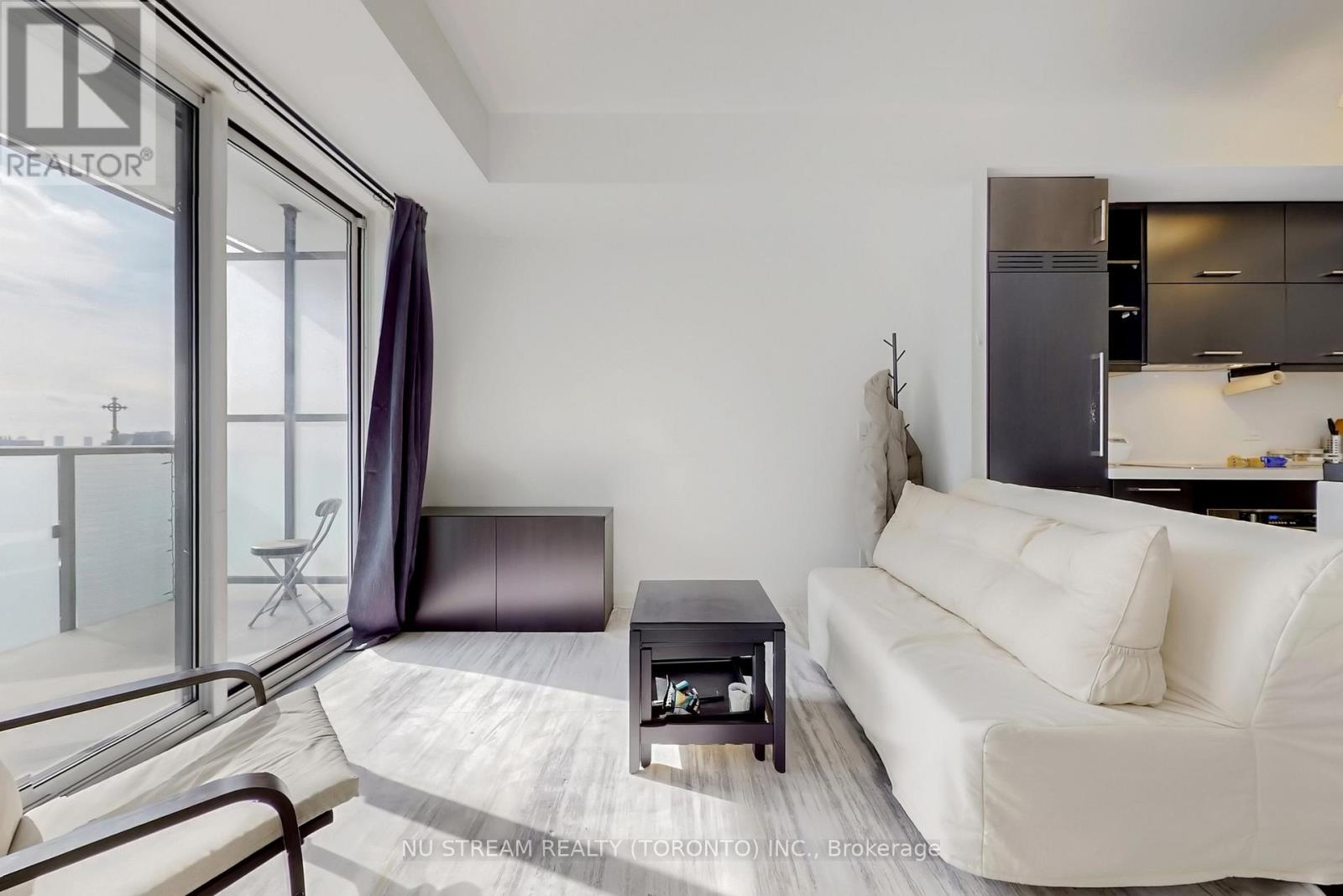 1403 - 1080 Bay Street, Toronto, Ontario  M5S 0A5 - Photo 7 - C12929980