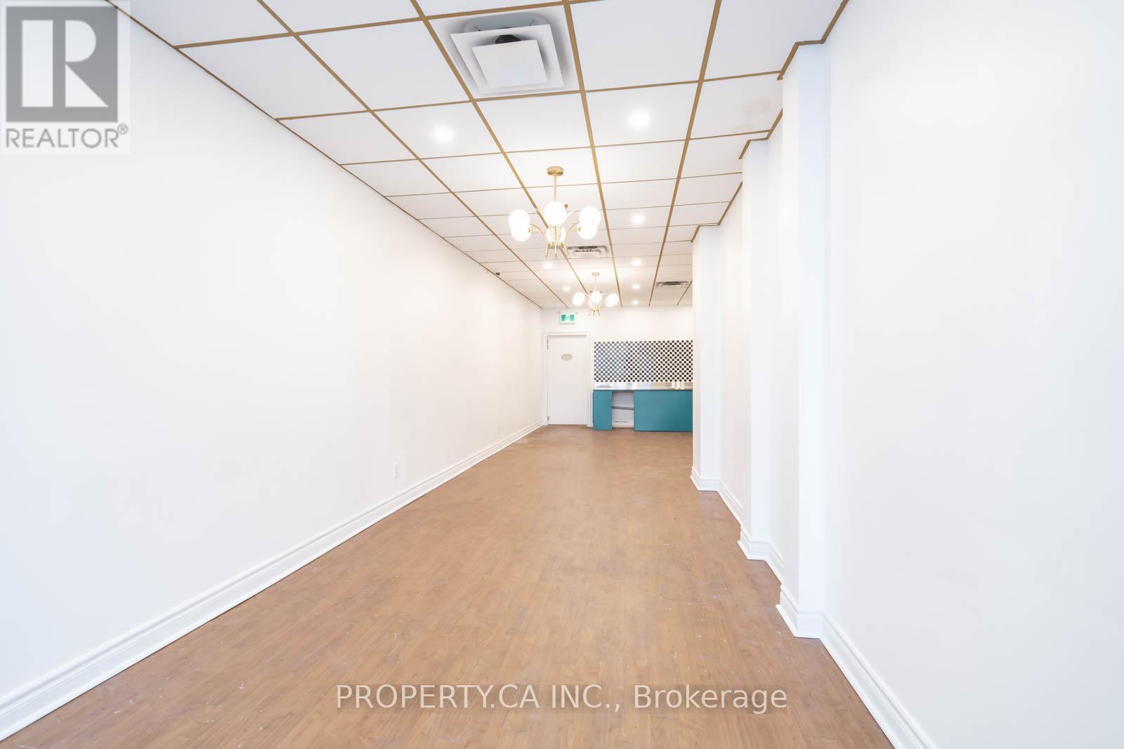 Main - 2657 Yonge Street, Toronto, Ontario  M4P 2J6 - Photo 10 - C12930024