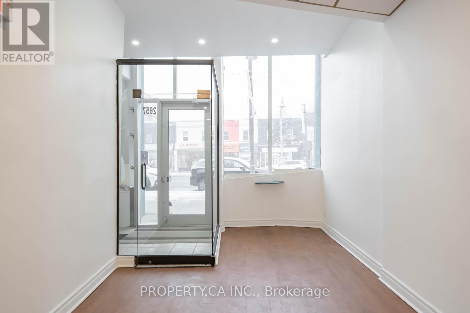 Main - 2657 Yonge Street, Toronto, Ontario  M4P 2J6 - Photo 2 - C12930024