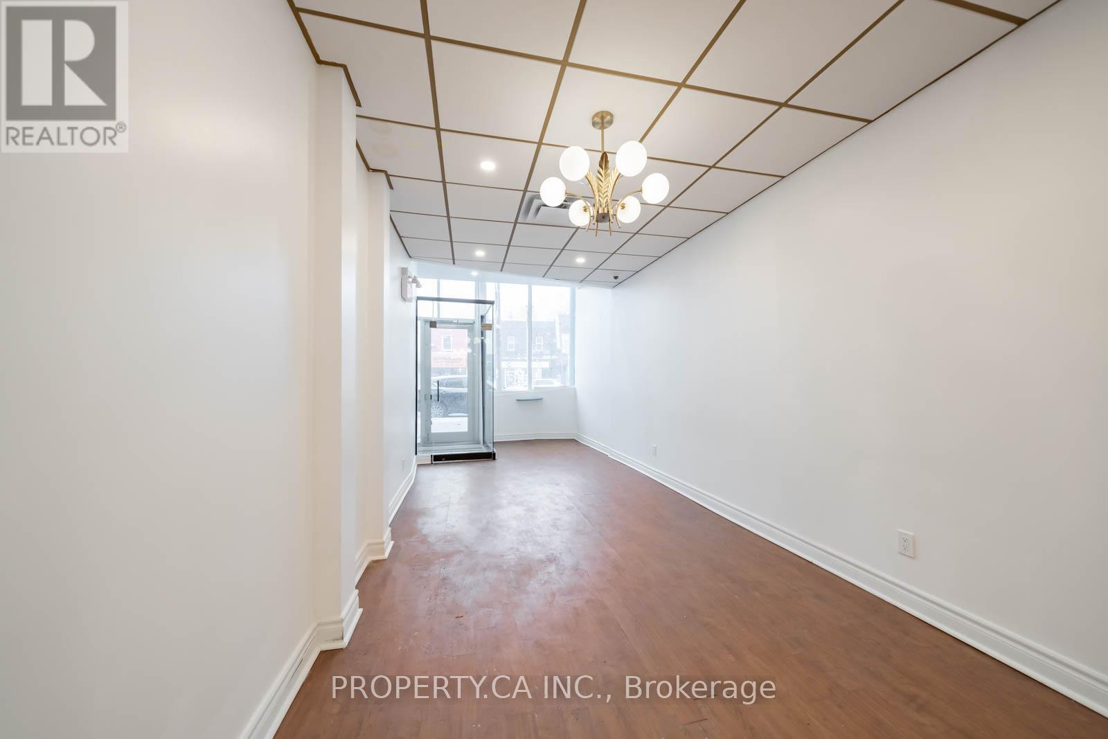 Main - 2657 Yonge Street, Toronto, Ontario  M4P 2J6 - Photo 7 - C12930024