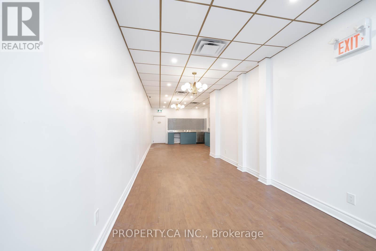 Main - 2657 Yonge Street, Toronto, Ontario  M4P 2J6 - Photo 9 - C12930024