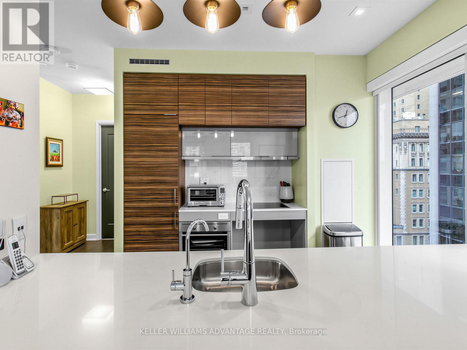 709 - 88 Scott Street, Toronto, Ontario  M5E 0A9 - Photo 6 - C12930034