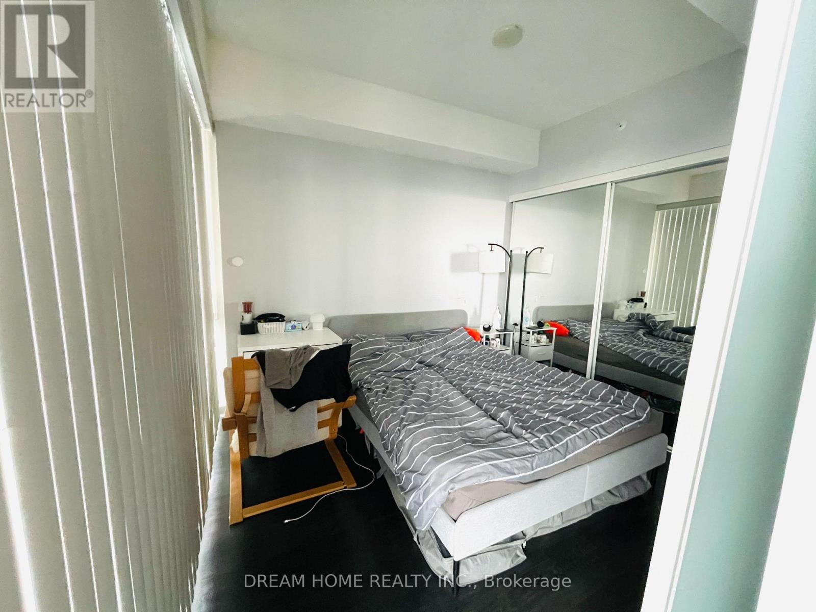 5010 - 15 Grenville Street, Toronto (Bay Street Corridor), Ontario  M4Y 0B9 - Photo 9 - C12930066