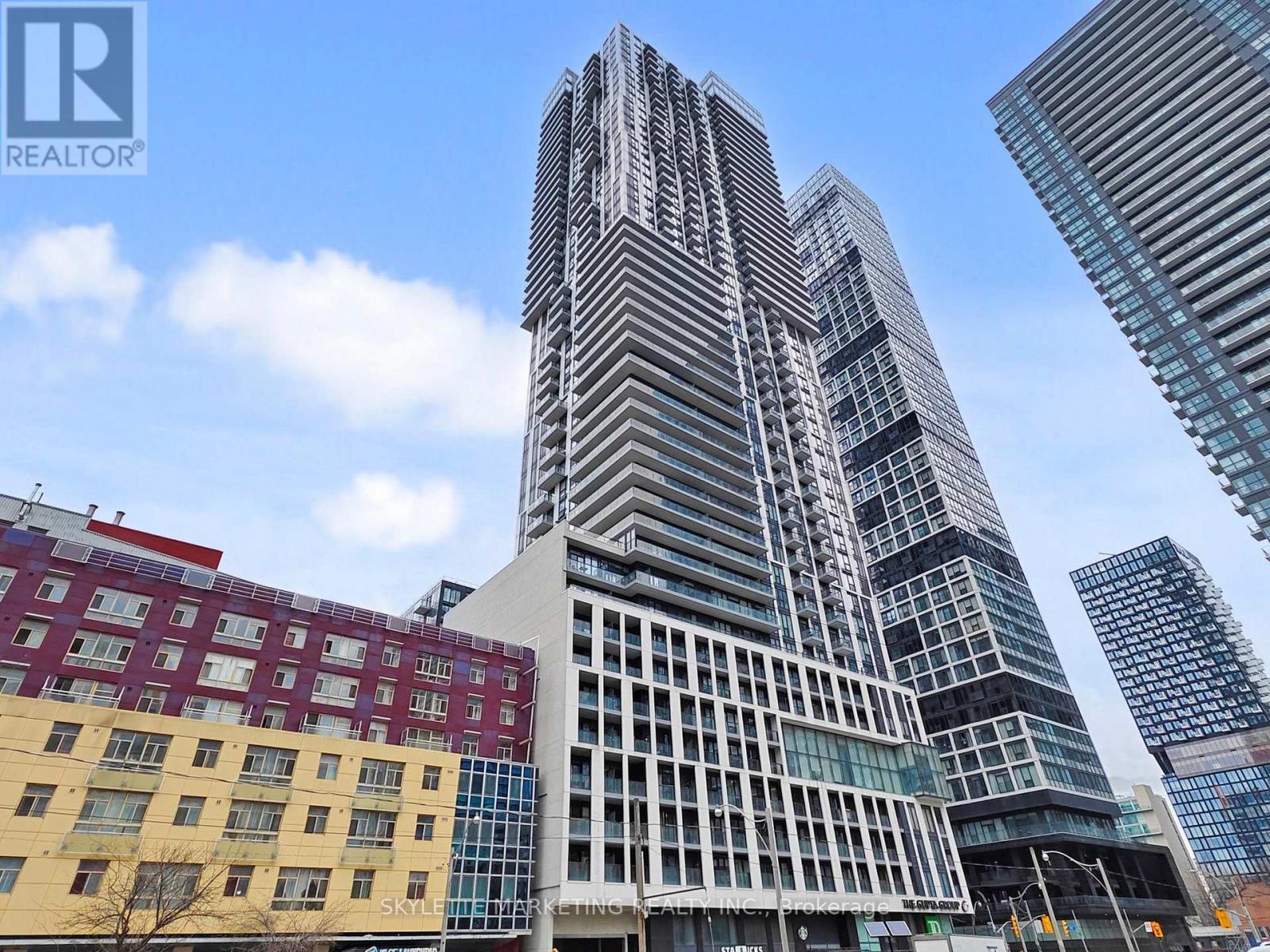 4014 - 251 JARVIS STREET, Toronto, Ontario