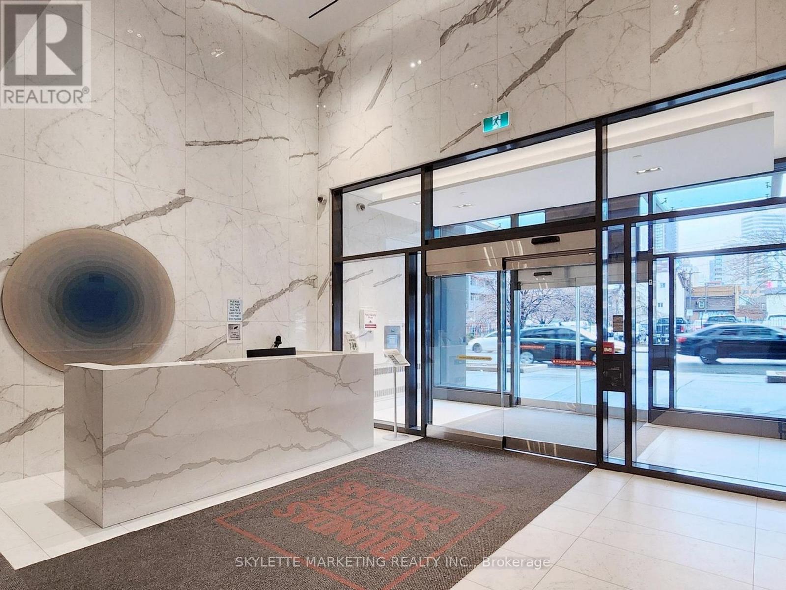 4014 - 251 Jarvis Street, Toronto, Ontario  M5B 0C3 - Photo 4 - C12930126