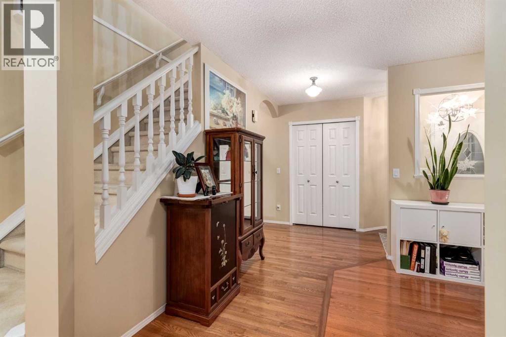 27 Arbour Butte Road Nw, Calgary, Alberta  T3G 4L7 - Photo 3 - A2296740