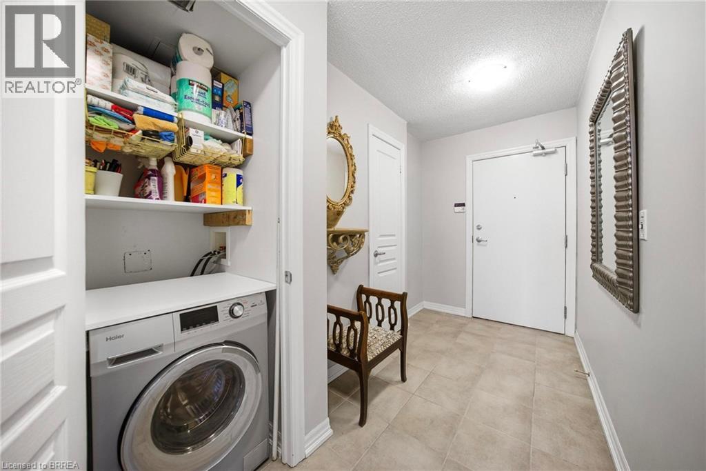 1940 Ironstone Drive Unit# 1507, Burlington, Ontario  L7L 0E4 - Photo 28 - 40815711