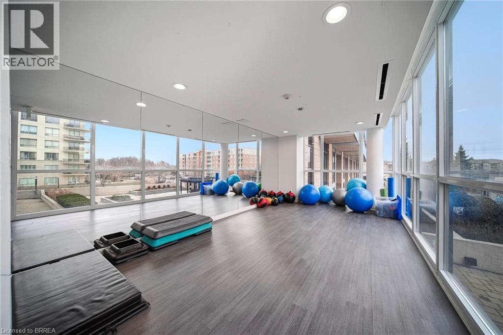 1940 Ironstone Drive Unit# 1507, Burlington, Ontario  L7L 0E4 - Photo 38 - 40815711