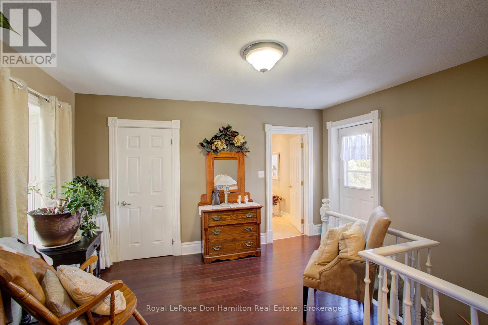 9270 Road 157 Road, North Perth, Ontario  N0G 2P0 - Photo 12 - X12695108