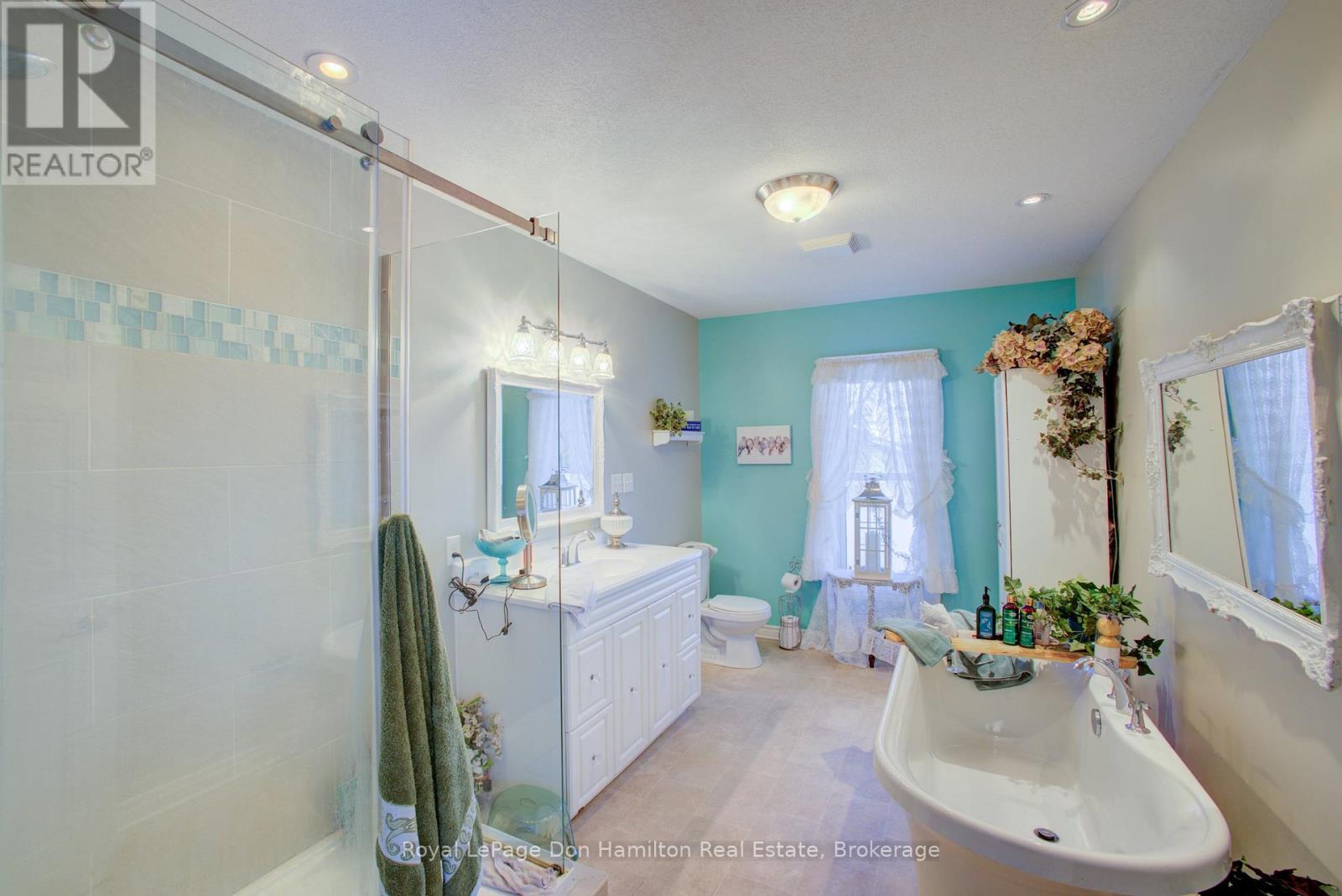 9270 Road 157 Road, North Perth, Ontario  N0G 2P0 - Photo 10 - X12695108