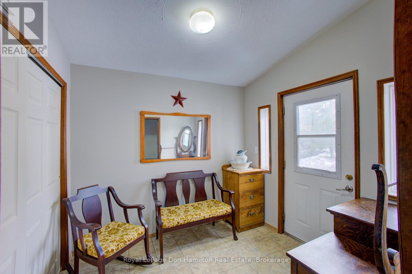 9270 Road 157 Road, North Perth, Ontario  N0G 2P0 - Photo 26 - X12695108