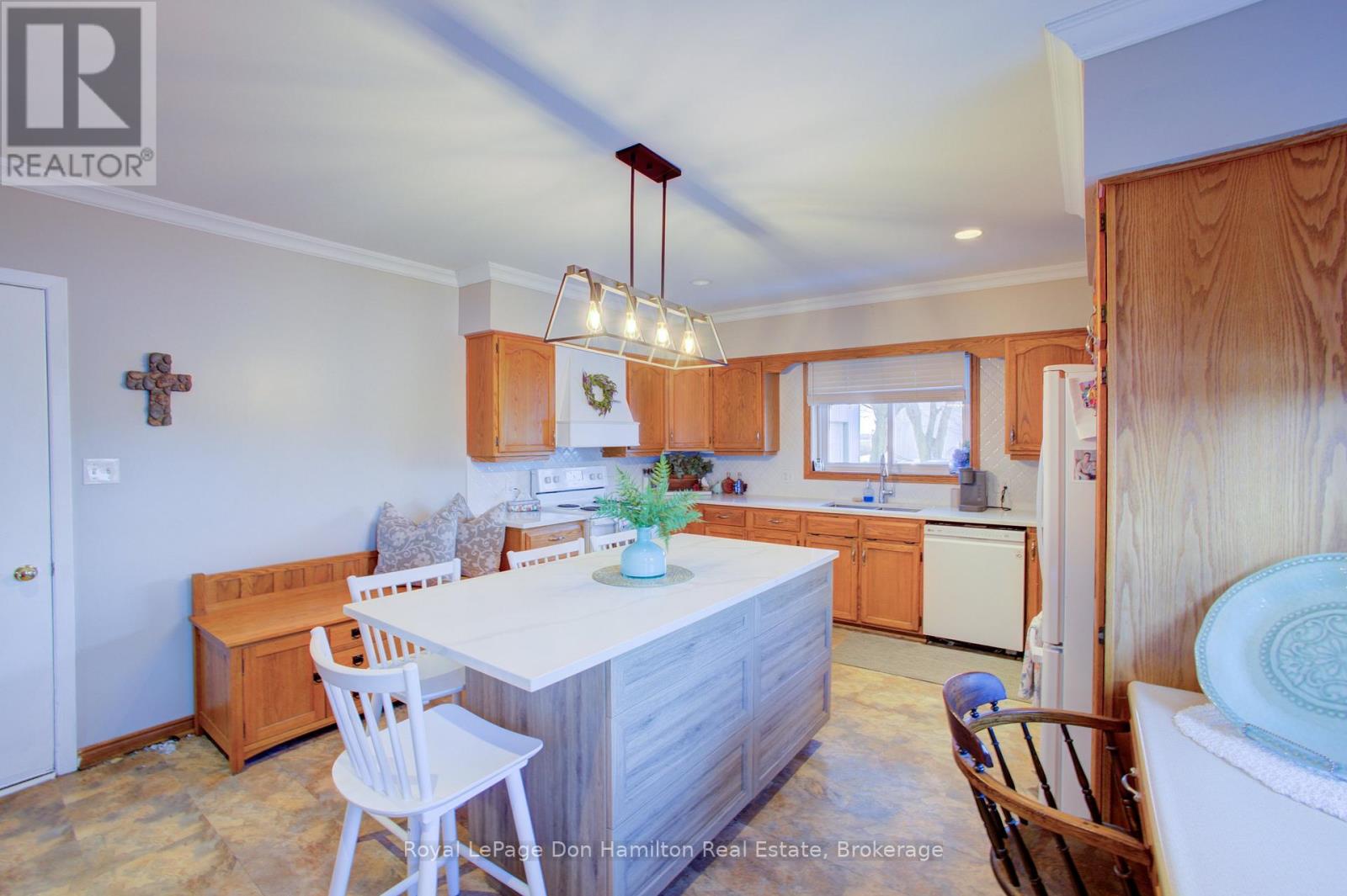 9270 Road 157 Road, North Perth, Ontario  N0G 2P0 - Photo 6 - X12695108