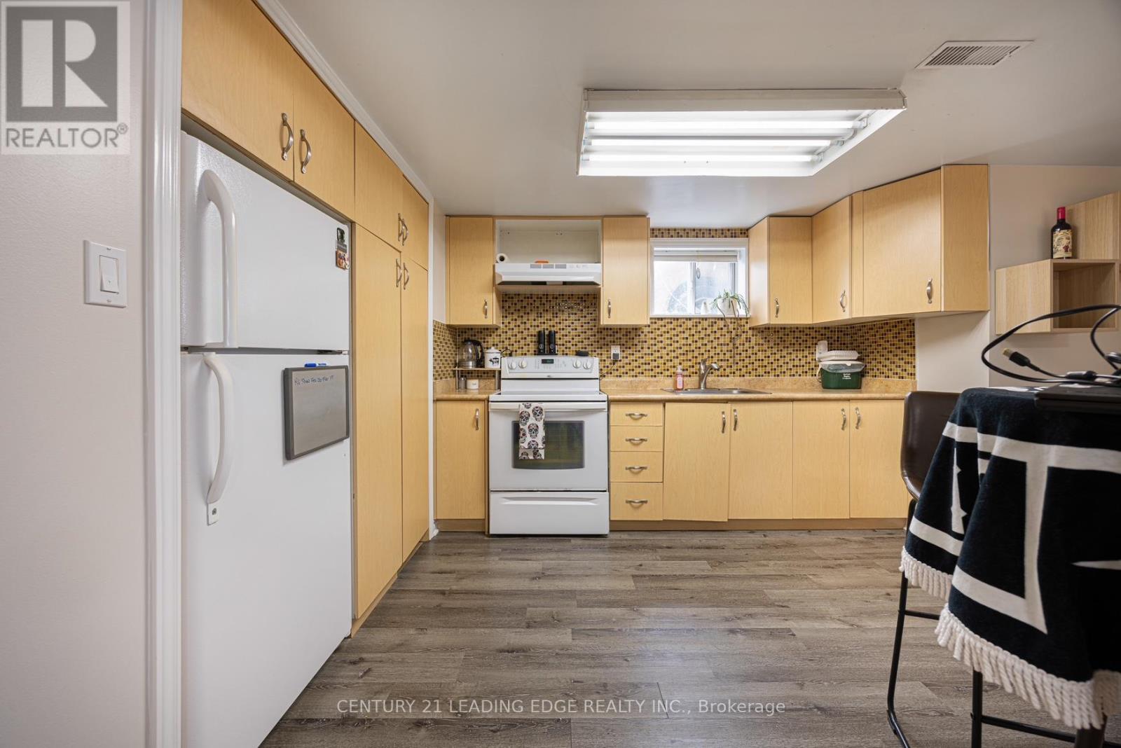 79 Tivoli Court, Toronto, Ontario M1E 2A6 - Photo 20 - E12930008