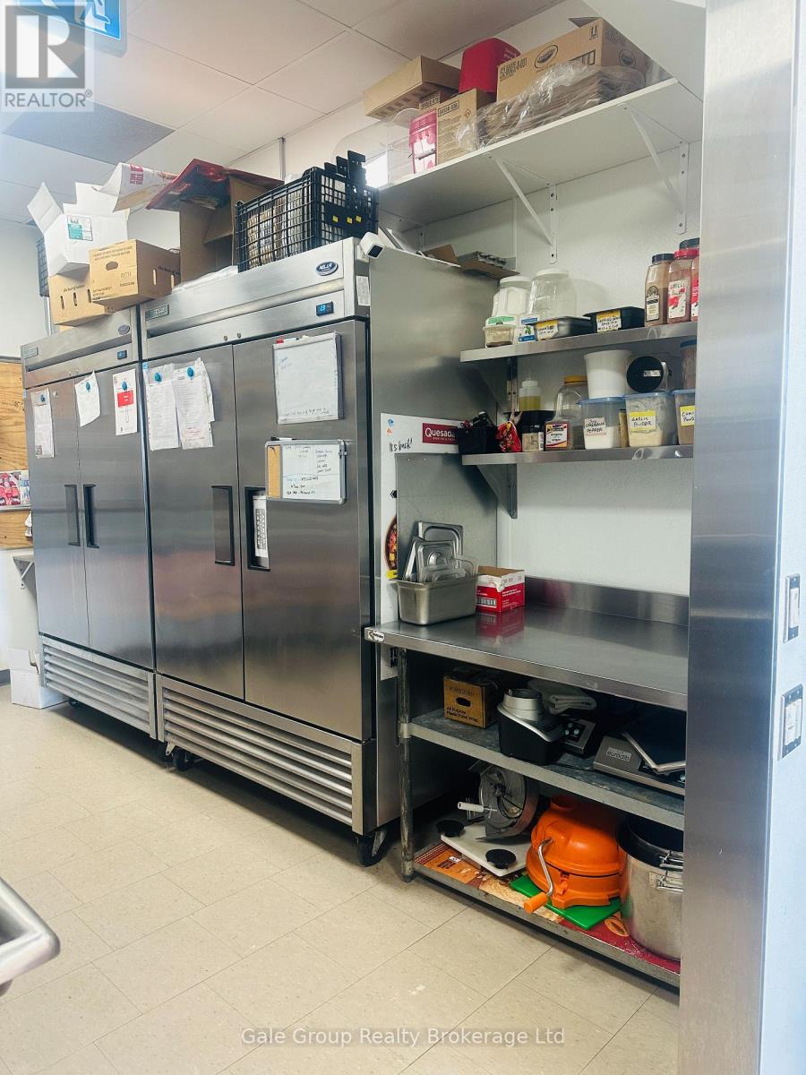 1080 Wilson Street W, Hamilton, Ontario  L9G 3K9 - Photo 12 - X12930020