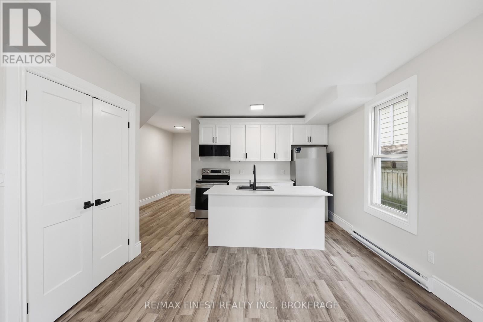 184 Montreal Street, Kingston, Ontario  K7K 3G4 - Photo 7 - X12929610