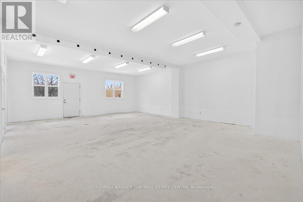 Unit 1 - 169 Charlotte Street S, Newmarket, Ontario  L3Y 3S7 - Photo 13 - N12930032