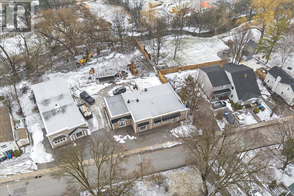 Unit 1 - 169 Charlotte Street S, Newmarket, Ontario  L3Y 3S7 - Photo 4 - N12930032