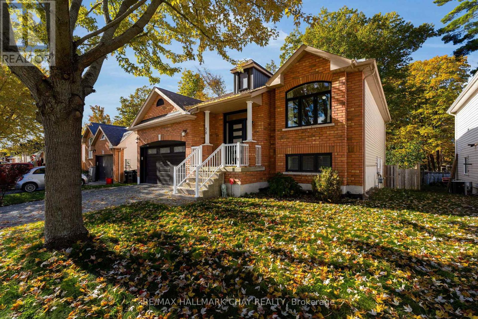 38 Rose Valley Way, Wasaga Beach, Ontario  L9Z 3C5 - Photo 4 - S12930026