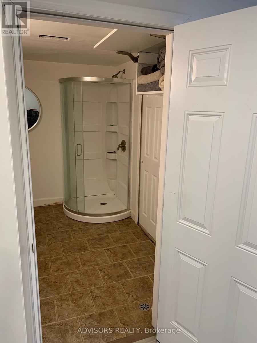 48 Briar Road, Barrie, Ontario  L4N 3M4 - Photo 10 - S12930090