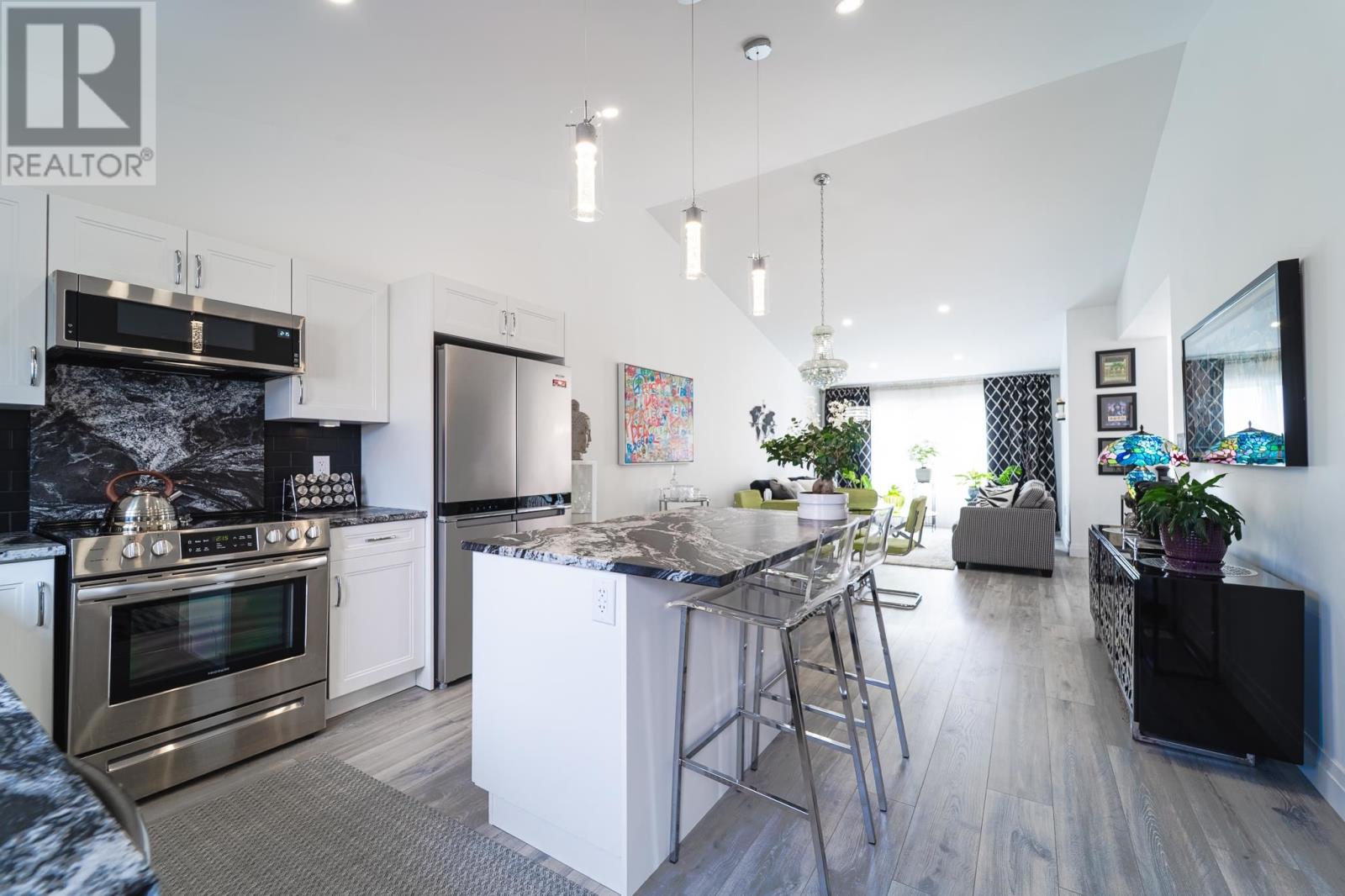 14 Crestwood Ave, Sault Ste. Marie, Ontario  P6A 6T2 - Photo 11 - SM260516