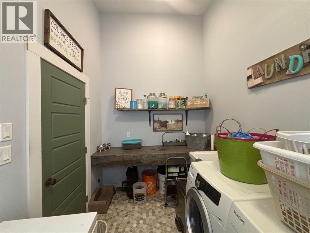 150 S 1 Street W, Magrath, Alberta  T0K 1J0 - Photo 15 - A2293858