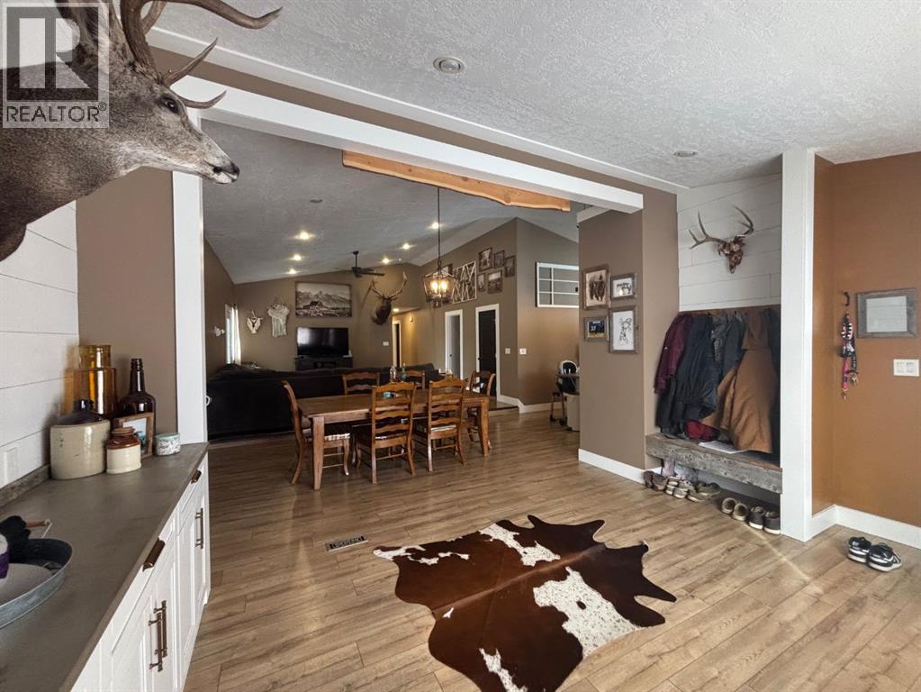 150 S 1 Street W, Magrath, Alberta  T0K 1J0 - Photo 8 - A2293858