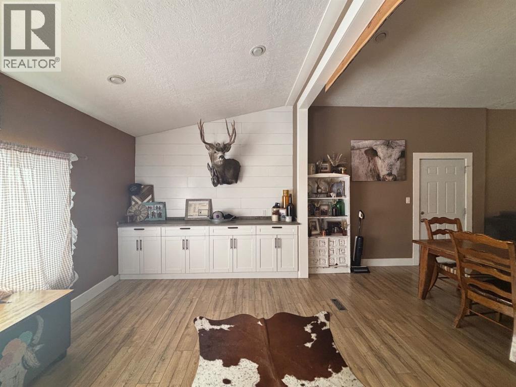 150 S 1 Street W, Magrath, Alberta  T0K 1J0 - Photo 7 - A2293858