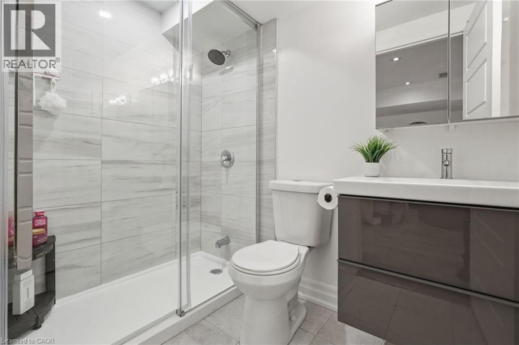 70 Plains Road W Unit# 12, Burlington, Ontario  L7T 0B6 - Photo 18 - 40806441