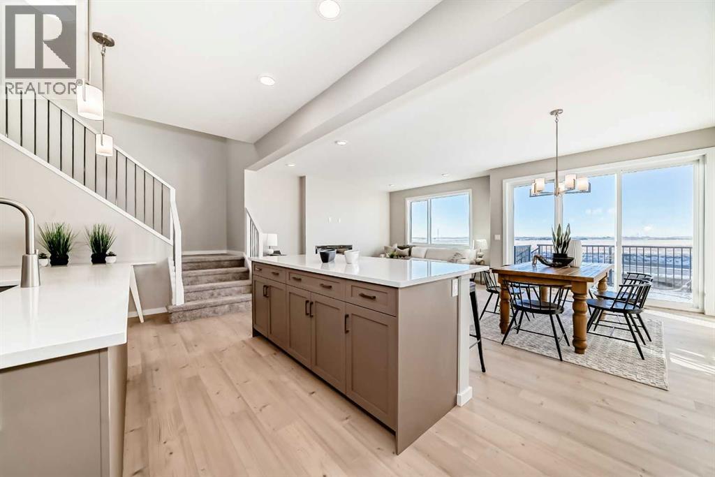 58 Walgrove Bay Se, Calgary, Alberta  T2X 5N9 - Photo 2 - A2280313