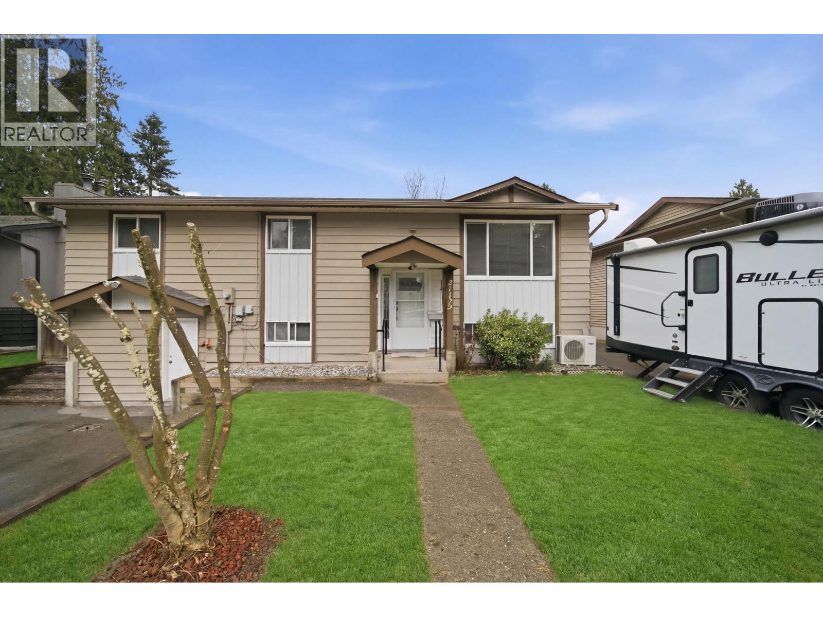 21139 Cook Avenue, Maple Ridge, British Columbia V2X 7P7 - Photo 4 - R3098160